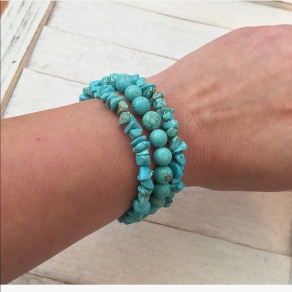 ARTISAN TURQUOISE GEMSTONE WRAP BRACELET - Picture 4 of 5